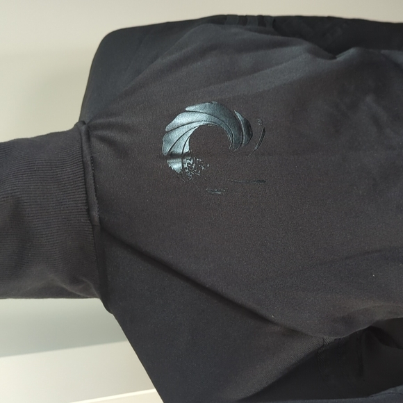 Adidas x 007 jacket NWT - Picture 7 of 12